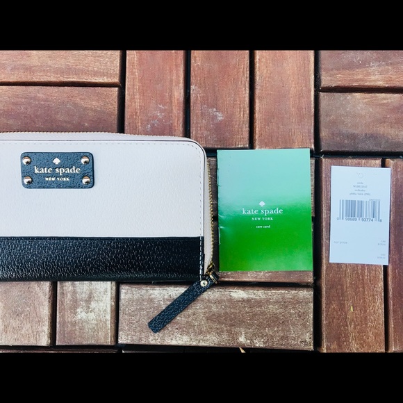 Kate Spade wallet - Picture 7 of 7